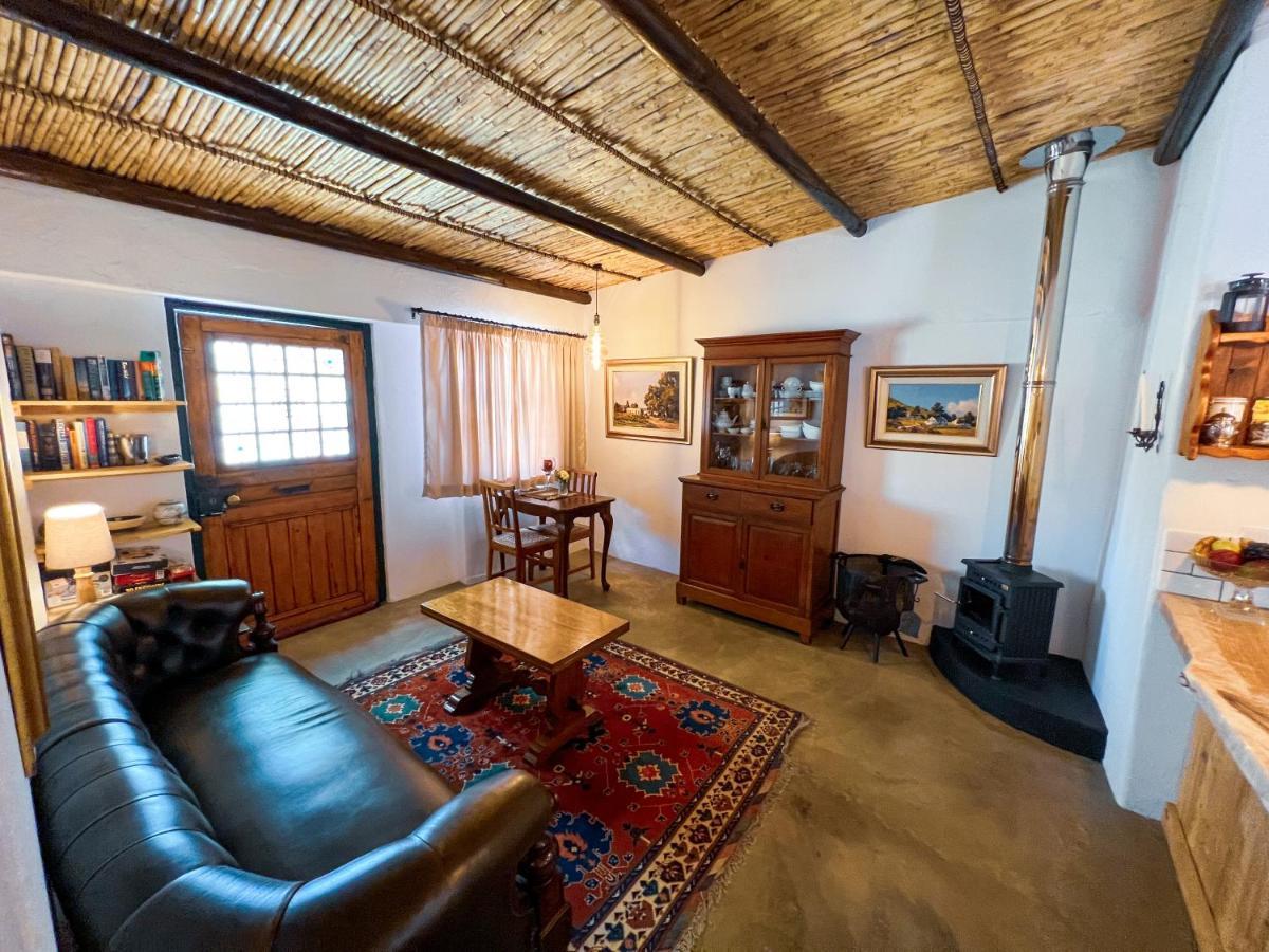 Prince Albert Cottage エクステリア 写真
